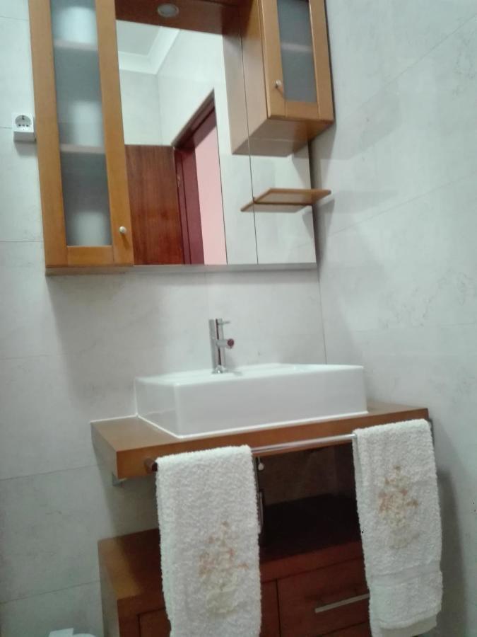 Apartamento Goncalves Пениш Екстериор снимка