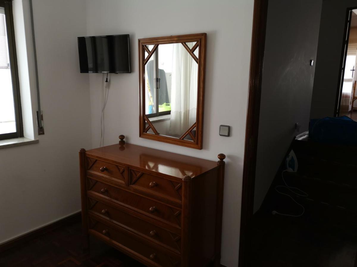 Apartamento Goncalves Пениш Екстериор снимка